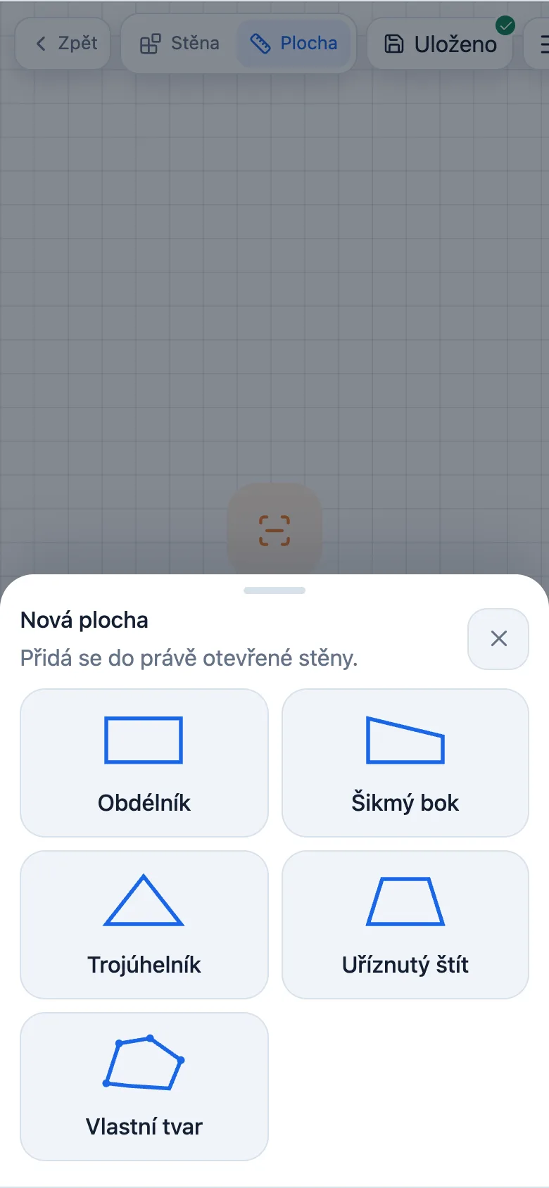 Výběr tvaru plochy fasády: obdélník, šikmý bok, trojúhelník, uříznutý štít, vlastní tvar